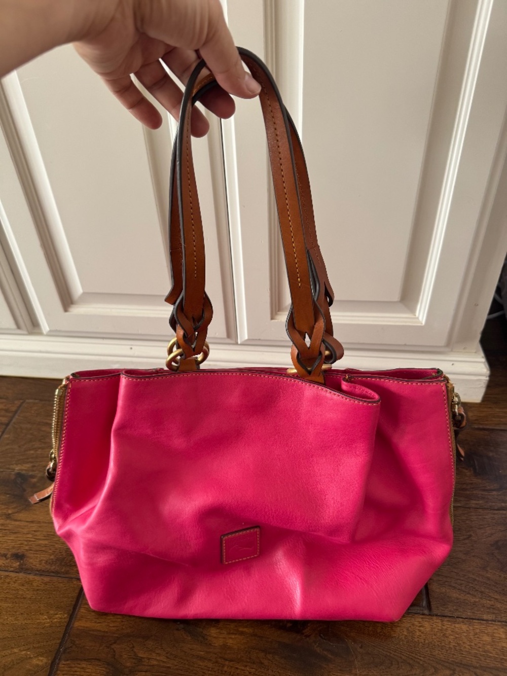 Dooney & Bourke Pink Leather Shoulder Bag - Picture 2 of 8